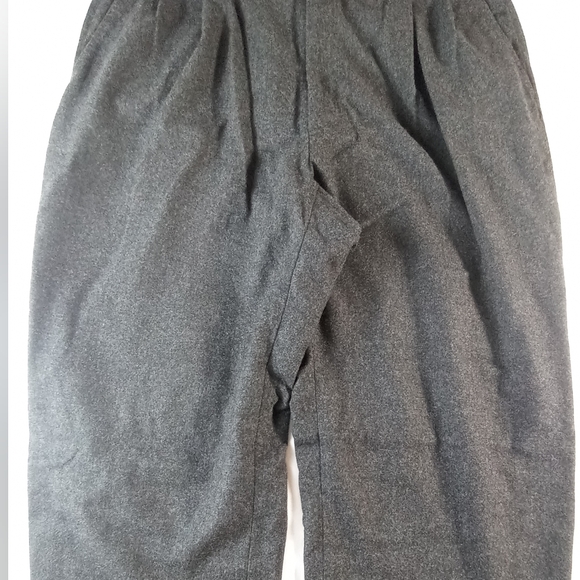 Kiton Napoli Wool Dresspants Pleated cuffed Charcoal black Mens Size 39 - Picture 4 of 10